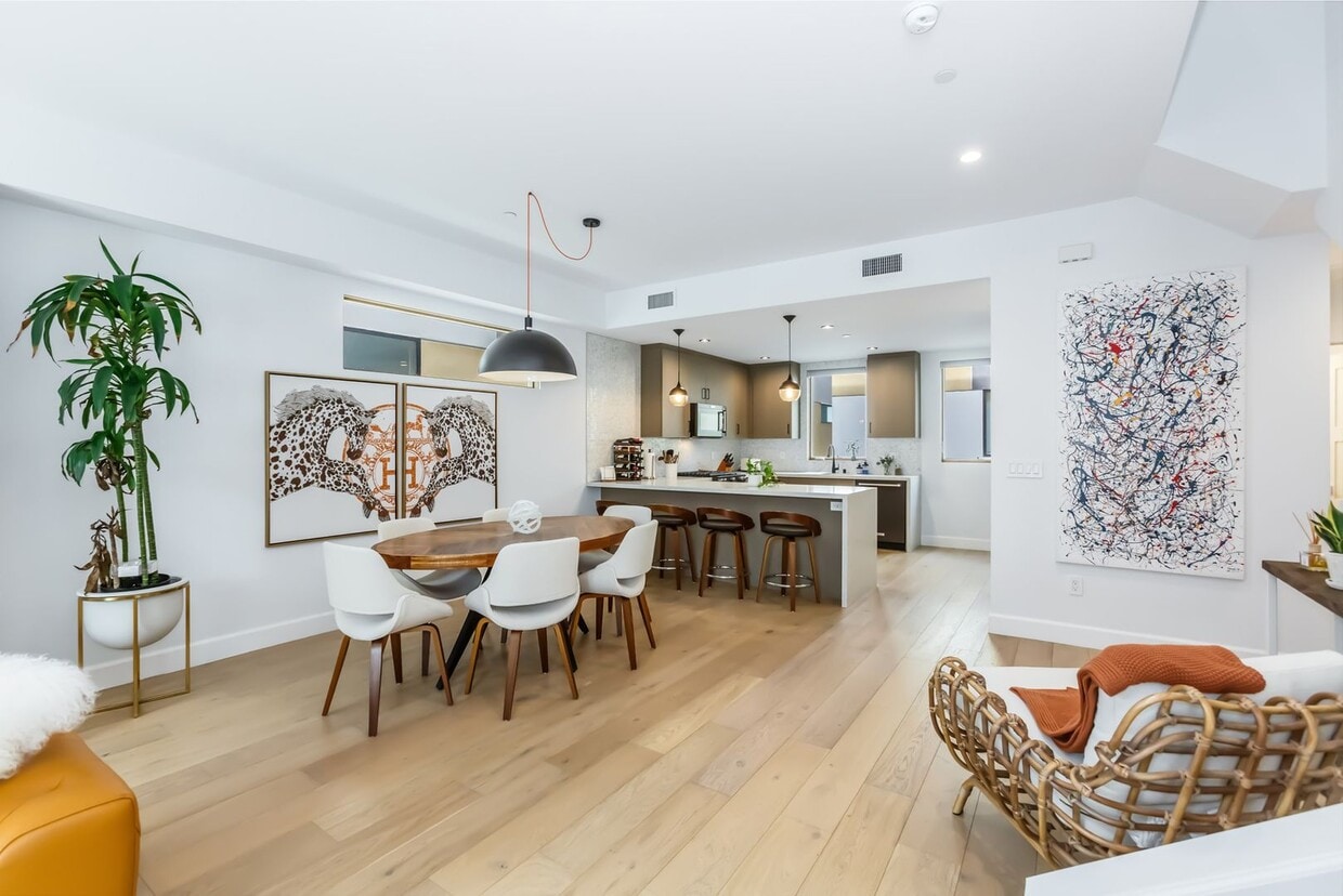 Foto principal - Stunning home in Studio City!