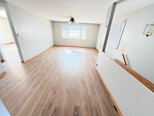 Foto del edificio - 1306 Forestdale Ct