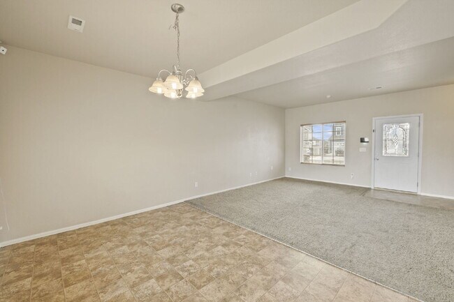 Foto del edificio - 917 Silverqueen Rd