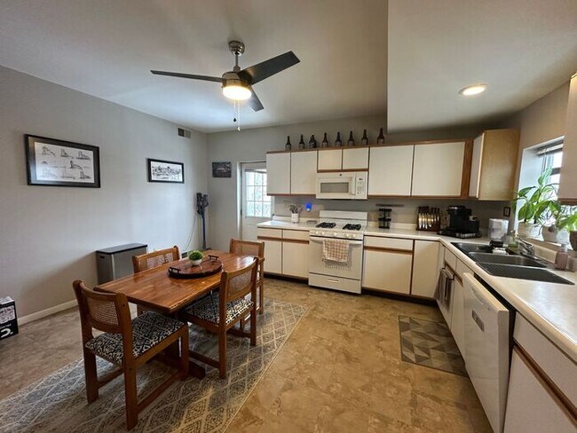 Foto del edificio - 168 Oneida St