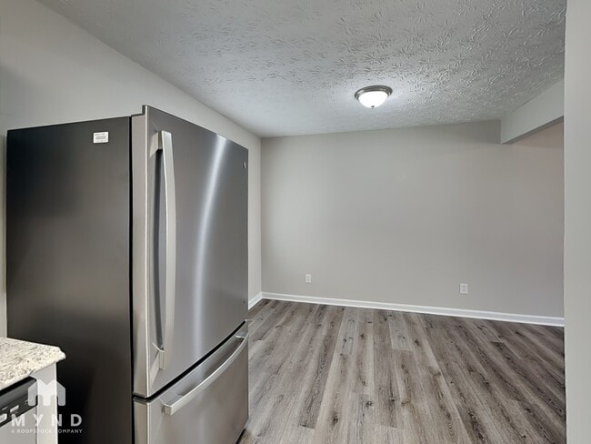 Foto del edificio - 1016 Bridle Creek Dr