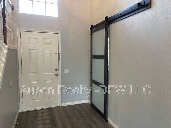 Foto del edificio - 408 Attaway Dr