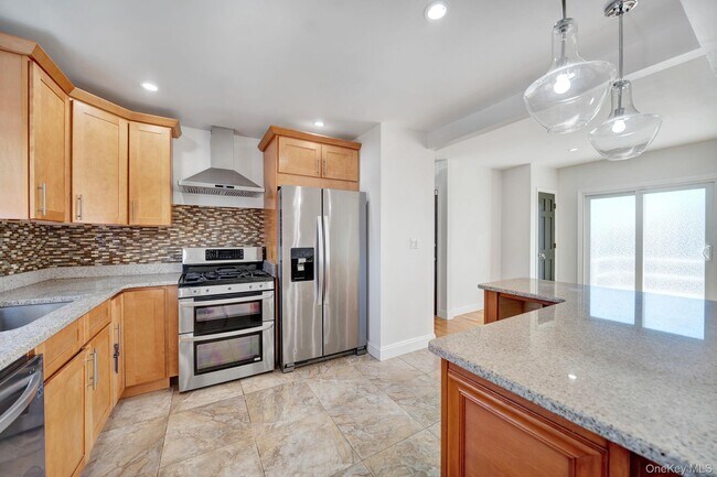 Foto del edificio - 1435 E 80th St