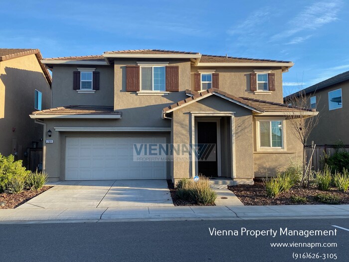 Foto principal - 709 Lincolnshire Cir