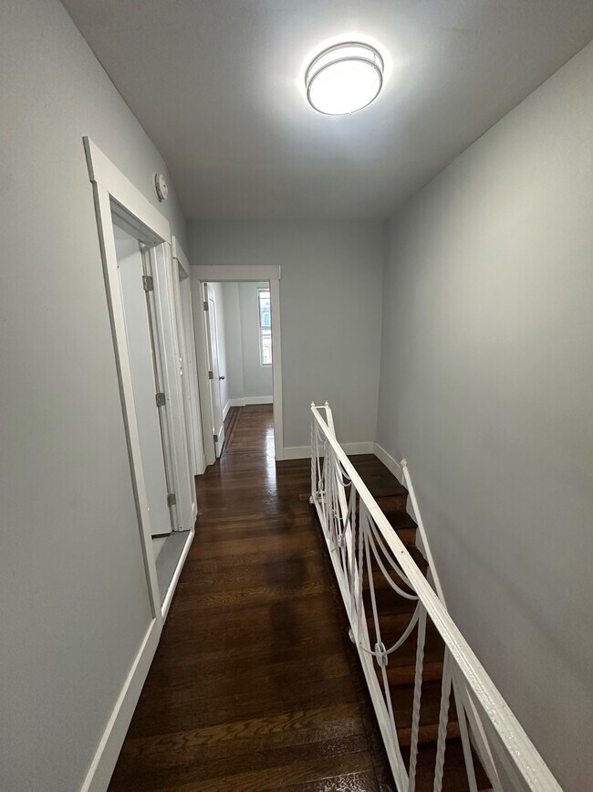 Foto del edificio - 5220 Ditman St