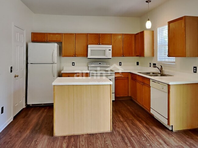 Foto del edificio - 1517 Braveheart Ln