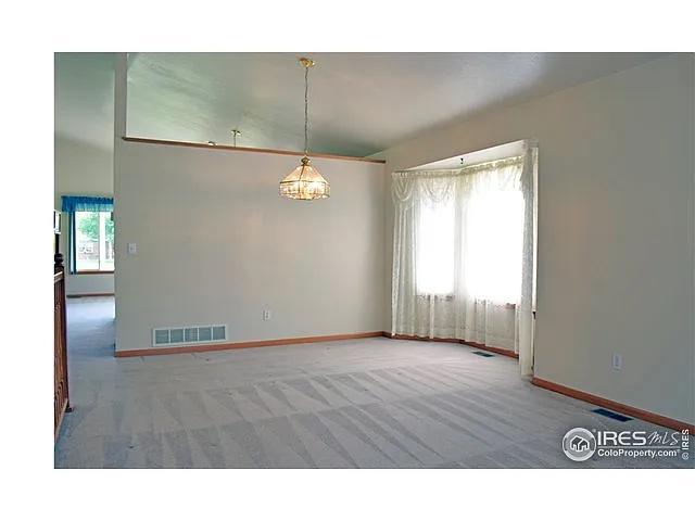 Foto del edificio - 2411 Lawson Dr