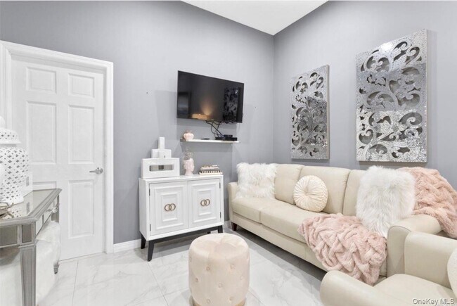 Foto del edificio - 526 Linwood St