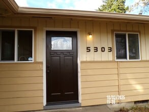 Building Photo - 5303 SW Willow Ave
