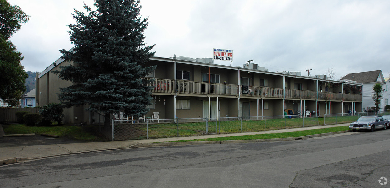 Foto principal - Parkside Apartments