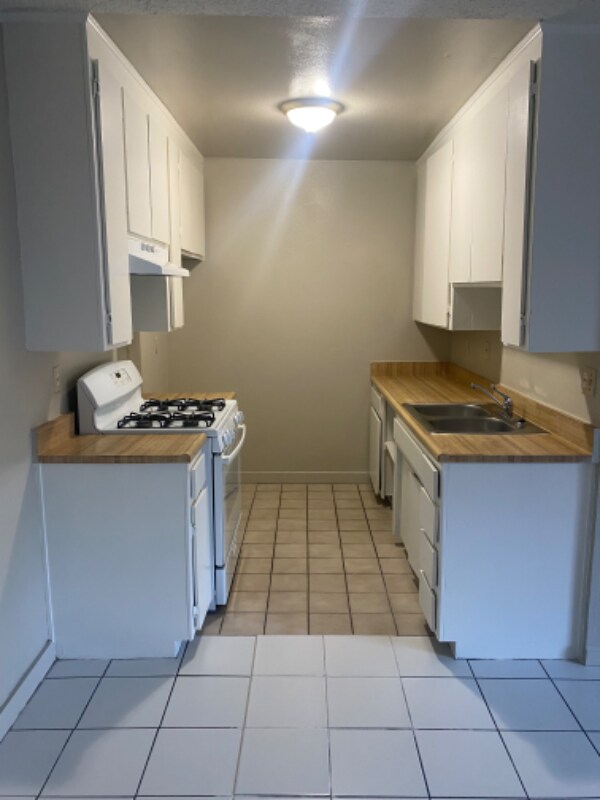Foto del edificio - 778 N Garfield Ave