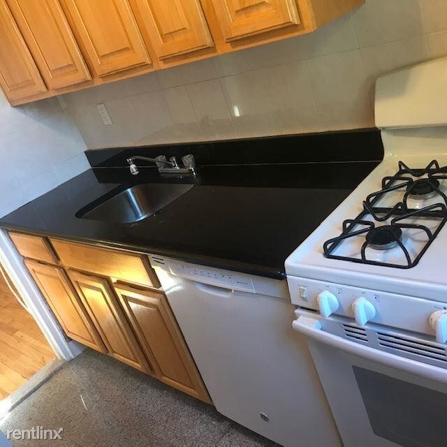 Foto principal - 83-15 Lefferts Blvd