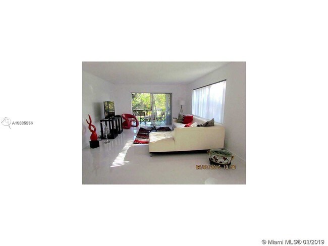 Building Photo - 5961 N Falls Cir Dr