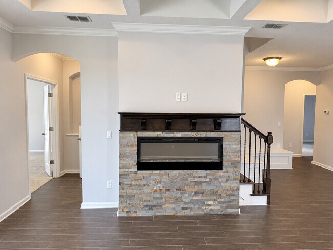 Building Photo - 2162 Arden Forest Pl
