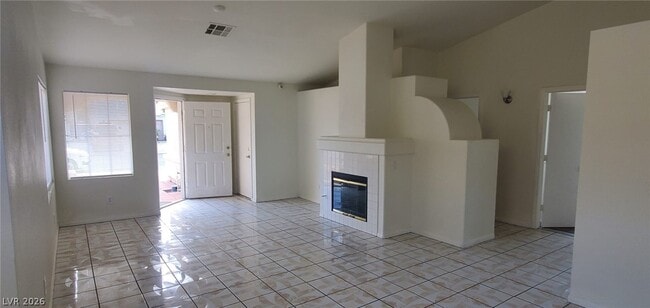 Building Photo - 2119 Raspberry Hill Rd