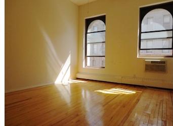 Building Photo - 97 5th Ave