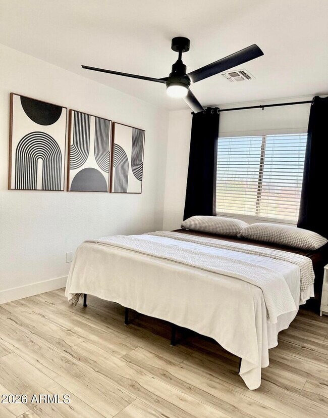 Foto del edificio - 8609 W Vogel Ave