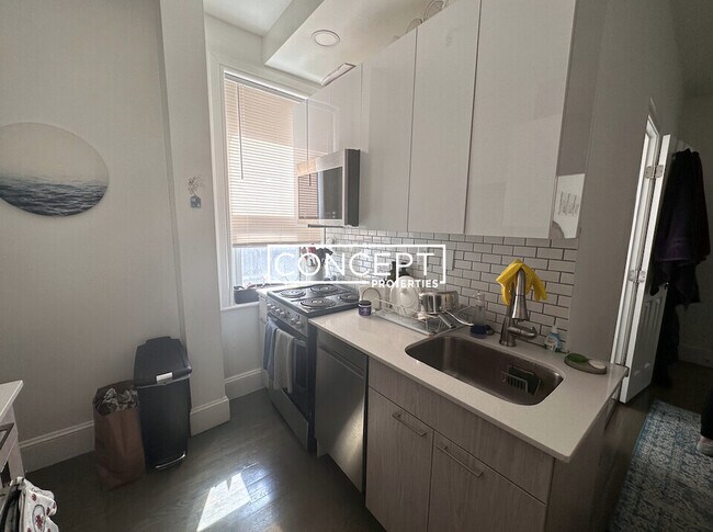 Foto del edificio - 111 Park Dr