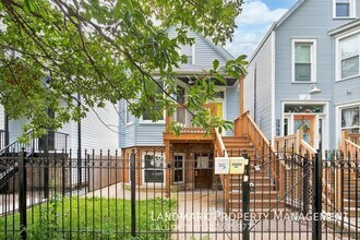 Building Photo - 2962 N Allen Ave
