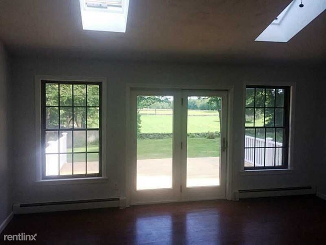 Building Photo - 80 Stoney Farm Way