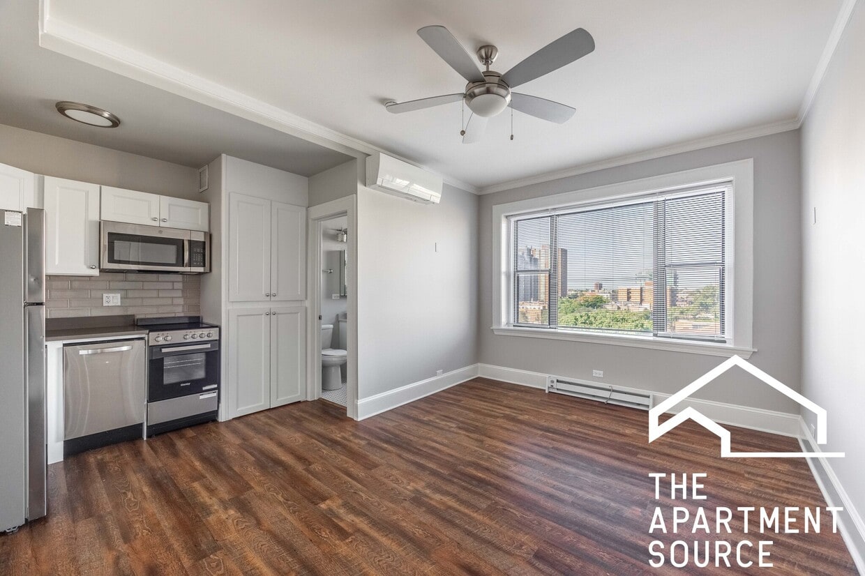 Foto principal - 817 W Lakeside Pl