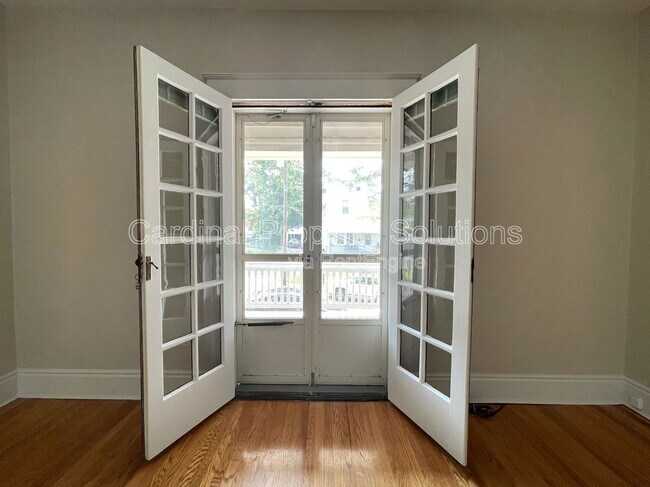 Foto del edificio - 2710 Ruberg Ave