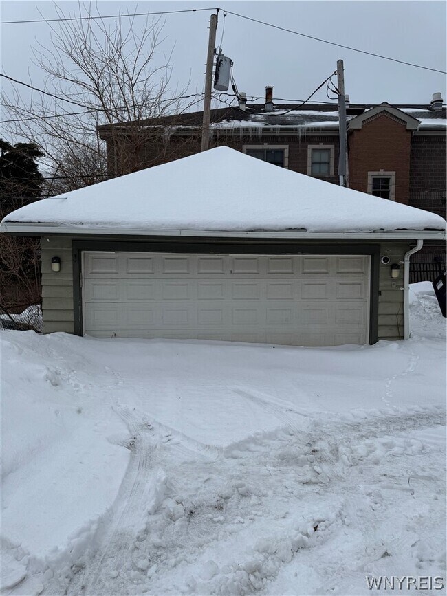 Foto del edificio - 107 Humboldt Pkwy