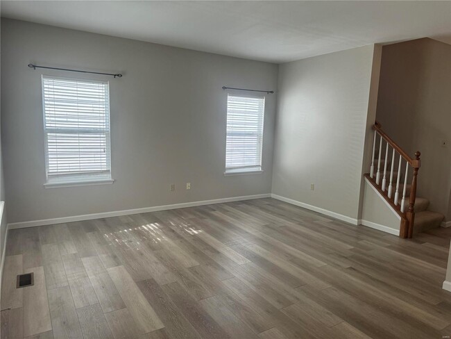 Building Photo - 808 Waler Dr