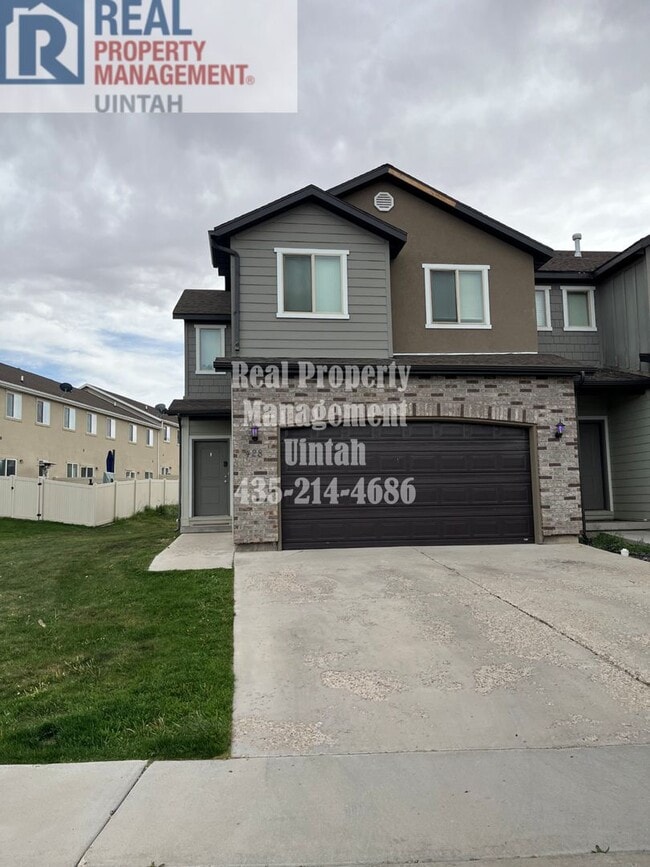 Building Photo - 428 E Gray Fox Ln