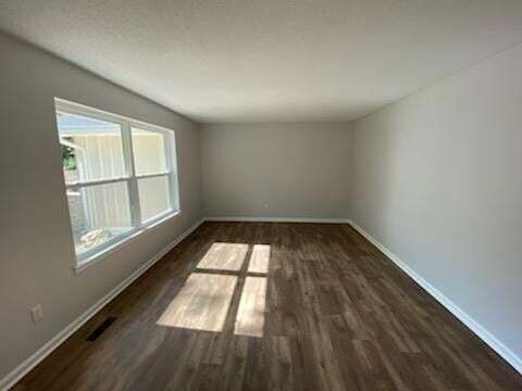 Foto del edificio - 1318 Timbercrest Ln