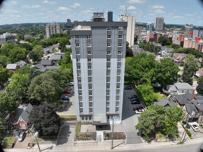 Extérieur 3D - 86 Cedar Street South