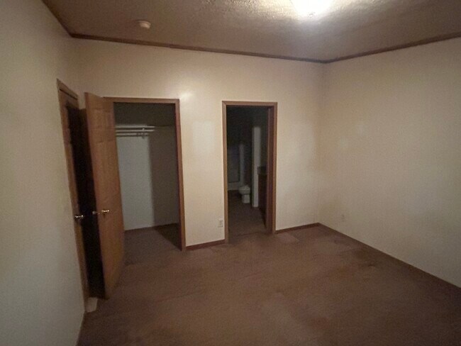 Foto del edificio - 968 Ranch Rd