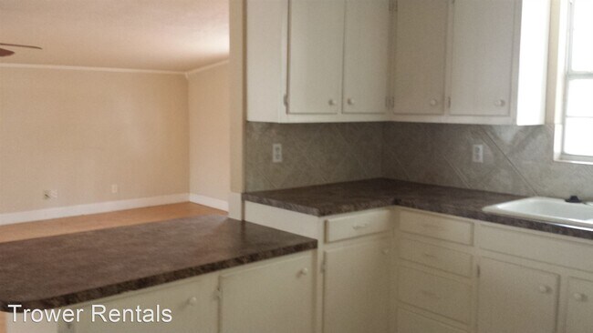 Foto del edificio - 3 br, 1 bath House - 1122 E 44TH