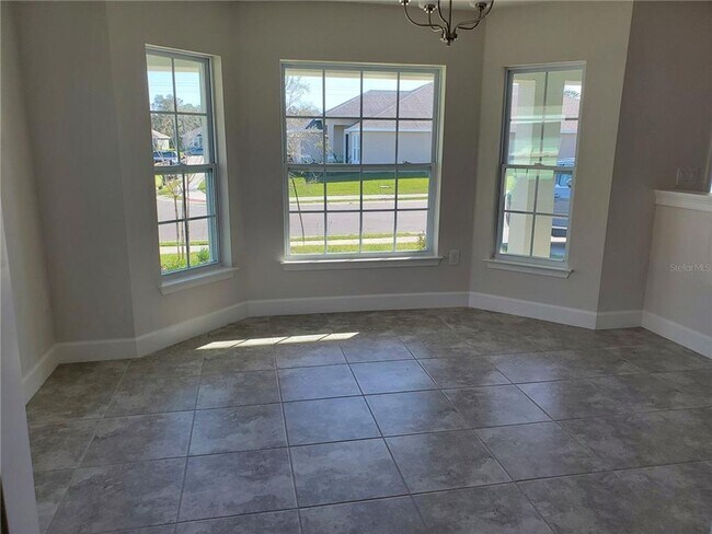 Foto del edificio - 1138 Berry Ln