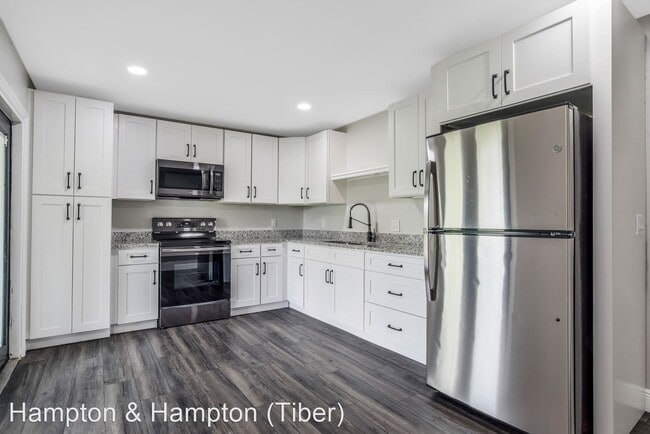 Building Photo - 4 br, 2 bath House - 5558 REGAL OAK CIR