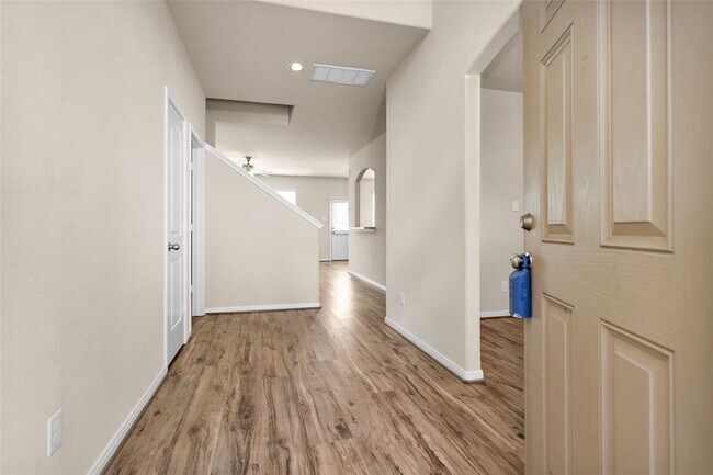 Foto del edificio - 12533 Canyon Hill Drive