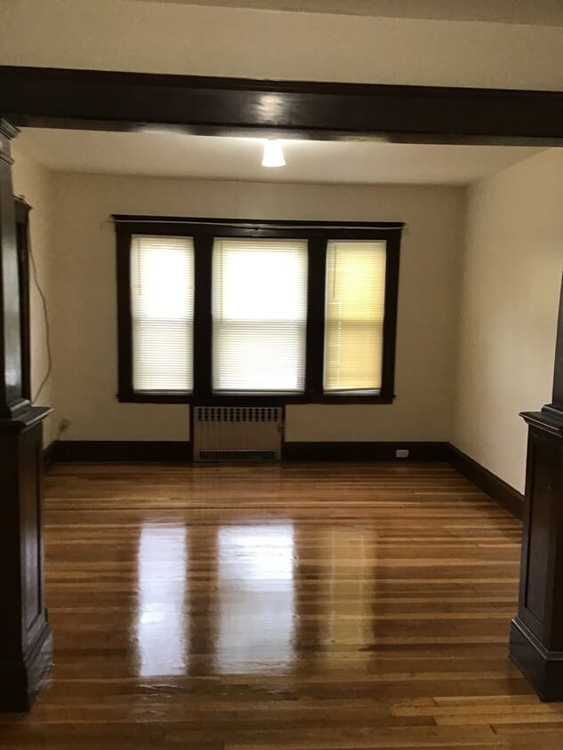 Primary Photo - 120 Blake St