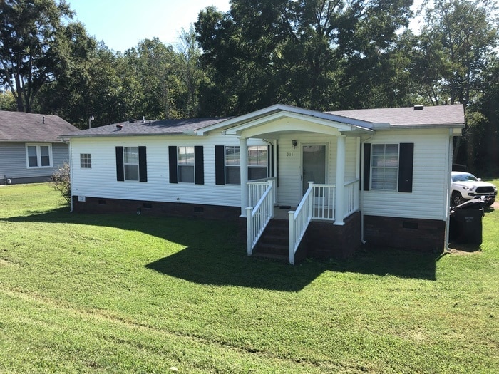 211 W 2nd St, Landis, NC 28088 House Rental in Landis, NC