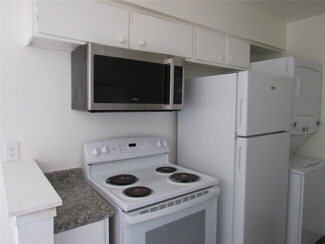 Foto del edificio - 2100 Wilcrest Dr