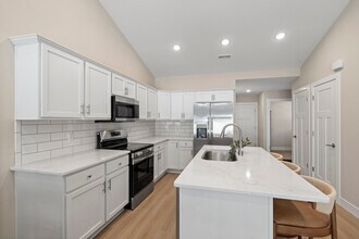 Building Photo - Whiteford Woods