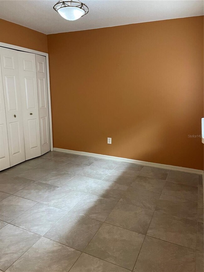 Building Photo - 1320 Kelridge Pl