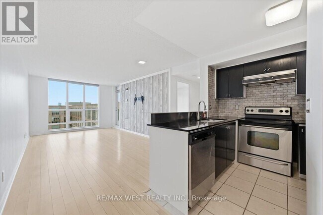 Photo du bâtiment - 185 Legion Rd N