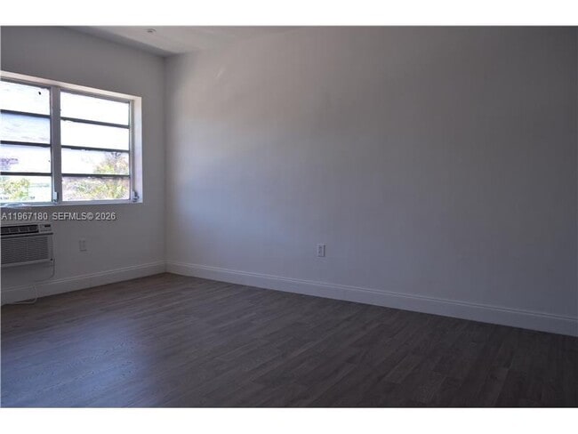 Building Photo - 7945 East Dr