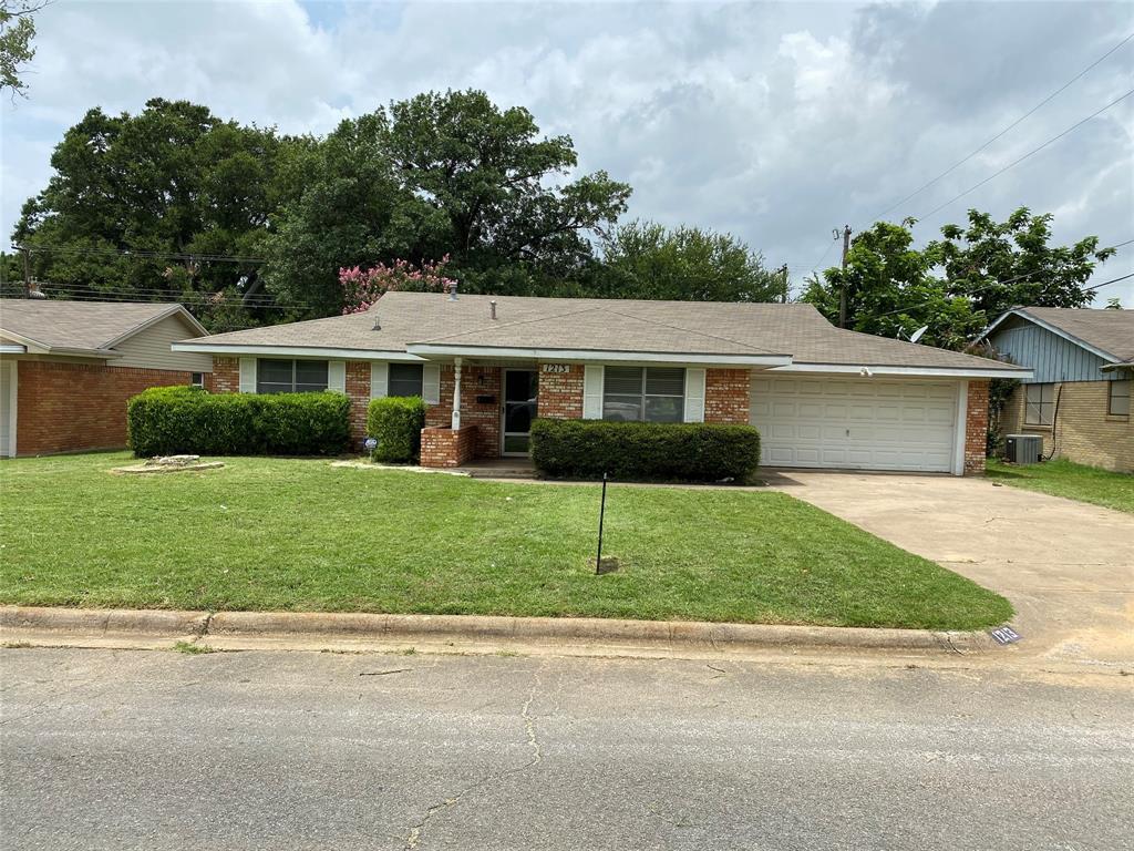 Primary Photo - 1213 Mary Dr