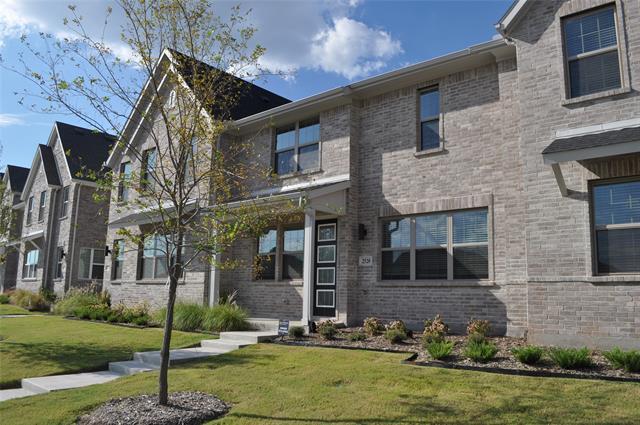 Foto del edificio - 2520 Red Tailed Hawk Ln