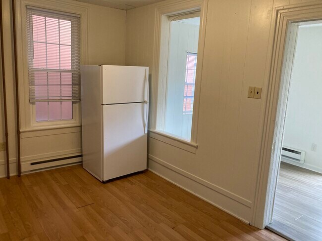 Foto del edificio - 12 W Southern Ave