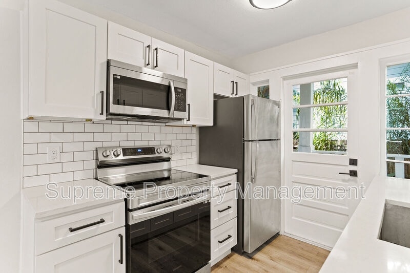 Foto principal - 1151 34th St N