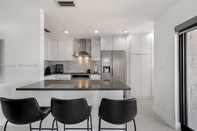 Foto del edificio - 9451 SW 6th Ln