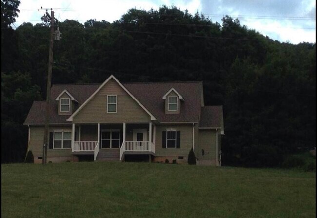 Building Photo - 2626 Sam Snead Hwy