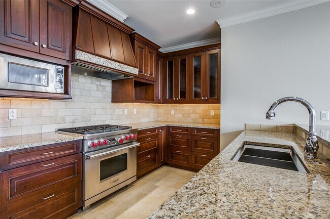 Foto del edificio - 2555 N Pearl St